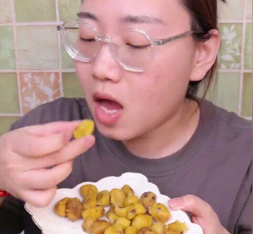 1755695291986838.gif